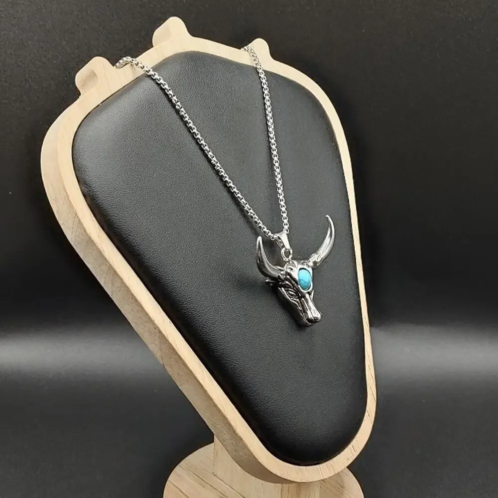 Longhorn Turquois Cattle Bull Necklace Stainless Western Fashion Birthday Gift